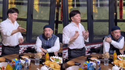 «Әніңді айтып жүре берші»: Сәкен Майғазиев діни уағыз айтамын деп сынға қалды  (ВИДЕО)