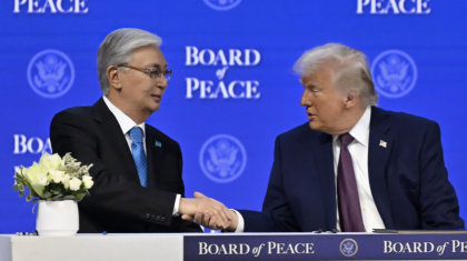 Тоқаев Трамптың бастамасымен құрылған Бейбітшілік кеңесінің Жарғысына қол қойды (ВИДЕО)