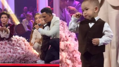 «Бақыт үйде көп болсын!»: Роза Рымбаеваның немересі концертте елге бата берді (ВИДЕО)