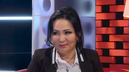 «Беттері жылтыр, іштері қылтыр»: Гүлзира Айдарбекова орамалды қыздарды сынады (ВИДЕО)