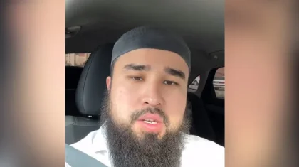 «Қанша қатын алсам да өзім білемін»: Рүстем Жүгінісов бірнеше әйелі барын мойындады