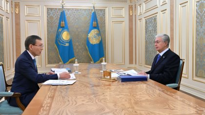 Тоқаев Орталық референдум комиссиясының төрағасы Нұрлан Әбдіровті қабылдады