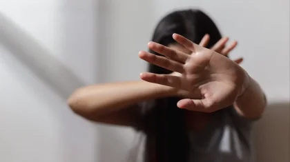 «ВИЧ жұқтырған»: Алматыда 13 жастағы қызды әкесінің досы зорлады деген күдікке ілінді