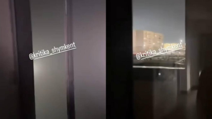Шымкентте жарық жиі өшіп, тұрғындар лифтіде қамалып қалады