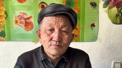 «Ұрып-соғады»: Жетісулық қария өз ұлдарынан қорлық көріп жүргенін айтты (ВИДЕО)