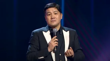 «Дөп айтқан»: Желіде Тұрсынбек Қабатовтың 7 жыл бұрын айтқан сөздері қызу талқыға түсті (ВИДЕО)