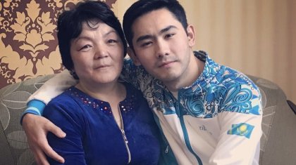 Әнші Қуандық Рахым қара жамылды