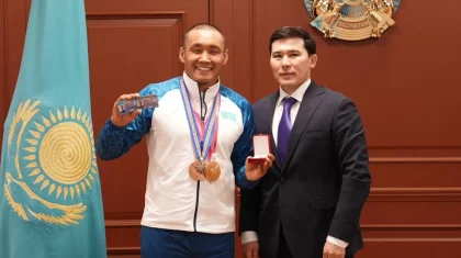Ербол Хамитовқа  «Қазақстанның еңбек сіңірген спорт шебері» атағы берілді