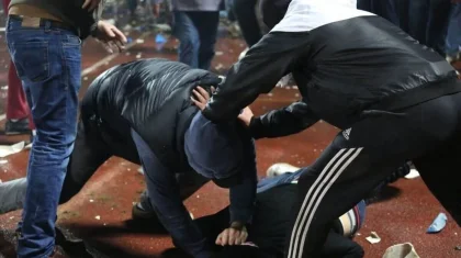 «Атыс дыбыстары естілген»: Астанада аулада жаппай төбелес болды