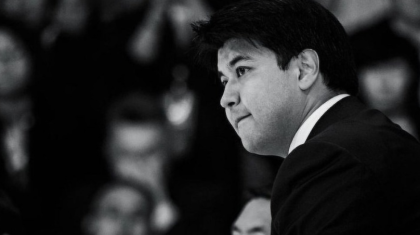 «Бишімбаев некеге тұрып, кездесуге шығып жүр»: Адвокат жауап берді