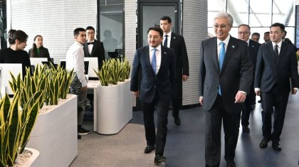 Тоқаев Alem.ai халықаралық жасанды интеллект орталығын аралап көрді