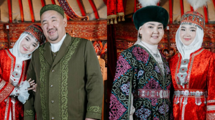 «Талғамы жоғары екен»: Нұрлан имамның әйелі көпті тәнті етті (ФОТО)
