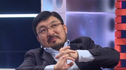 «Құдай сақтасын, не деп отыр»: Тоқтар Серіковтің сұхбаты желі талқысына түсті (ВИДЕО)