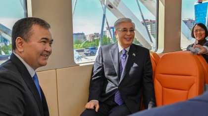 Тоқаев LRT-ның алғашқы жолаушысы атанды