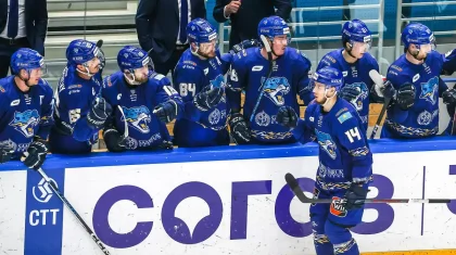 «Барыс» бір күнде 23 хоккейшімен қош айтысты