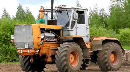Жағдайы ауыр: Атырау облысында 2 жасар бала трактордан құлап кетті