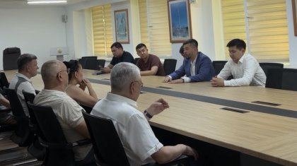 В Алматы прошли публичные обсуждения по вопросам внедрения коммунальных платных парковок