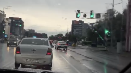 Петропавлдағы көшелерде кептеліс: Екі құдық үшін халық қанша уақыт азап шегуі керек?
