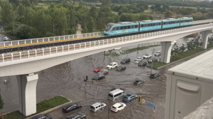 Астанадағы LRT станциясында төбеден су ақты: CTS мән-жайды түсіндірді (ВИДЕО)