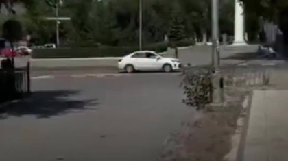 Жол белгісі қойылмаған: Теміртауда жүргізушілер жаппай куәліктен айырылып жатыр