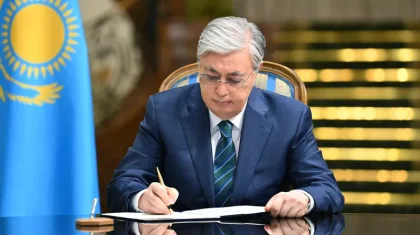 Тоқаев Шавкат Рахмоновқа көңіл айтты