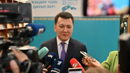 Ерлан Қарин: Құрылтай сайлауы елдегі жаңғыру үдерісіне жаңа серпін береді