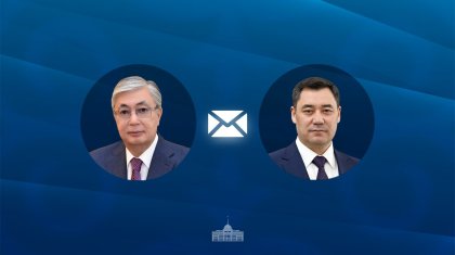 Тоқаев Садыр Жапаровты Қырғызстанның Тәуелсіздік күнімен құттықтады