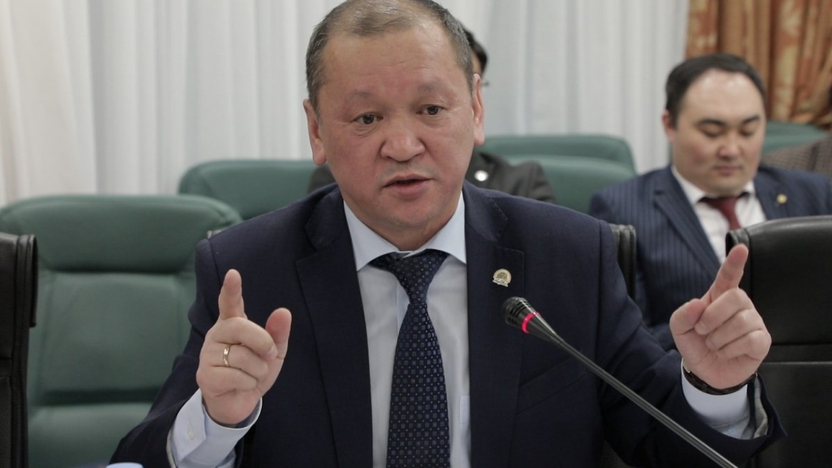 Фото: Еңбек және әлеуметтік қорғау министрі Біржан Нұрымбетов