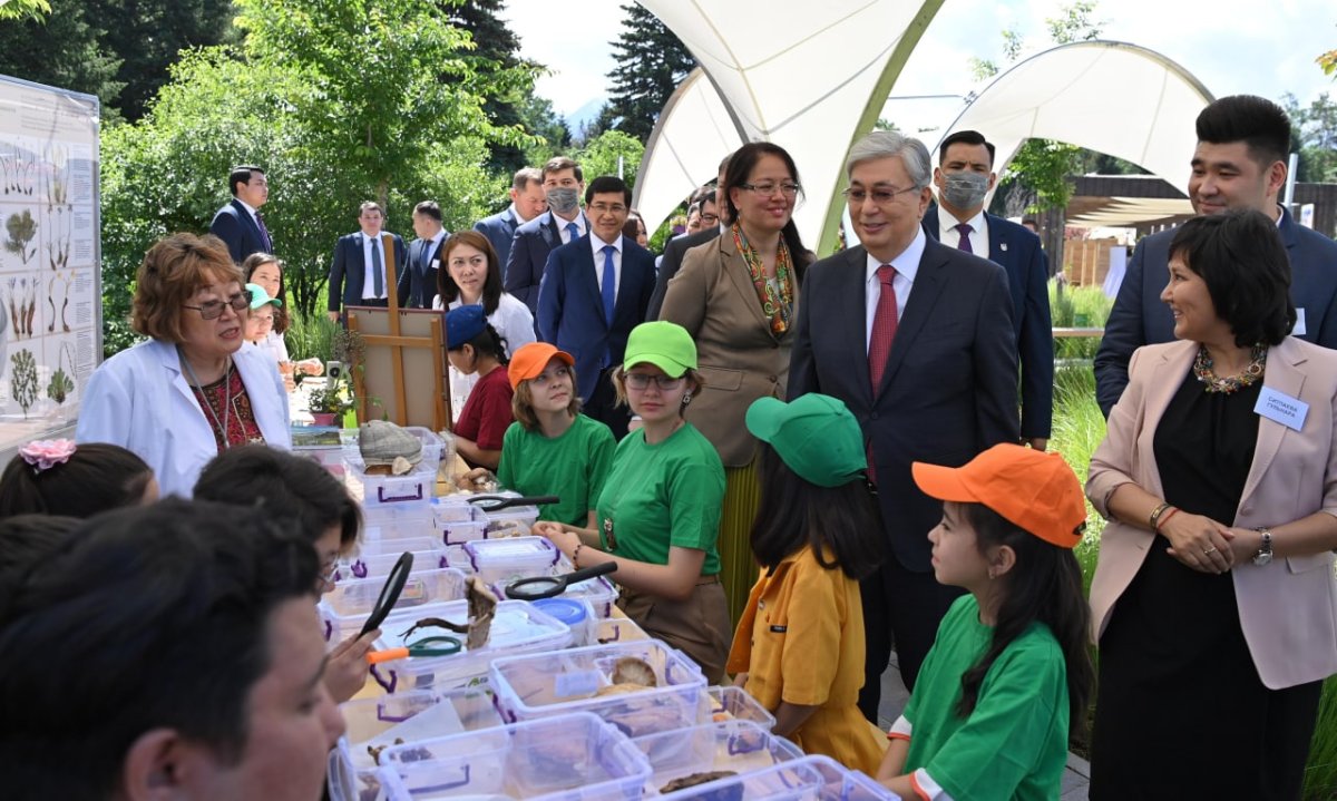 Президент «Алматы БалаFEST» балалар фестивалінің қорытынды іс-шарасына барды