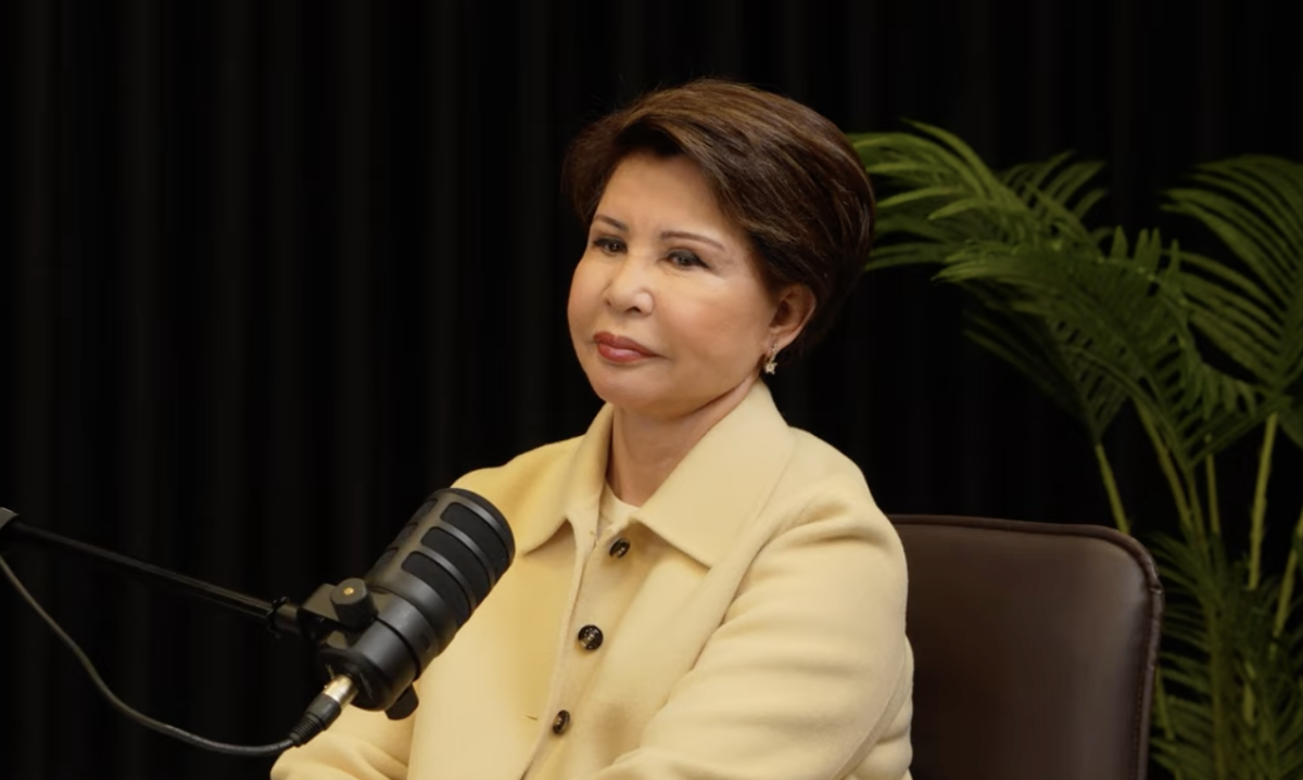 YouTube порносы бұзылған Эротикалық шағын юбка спорты