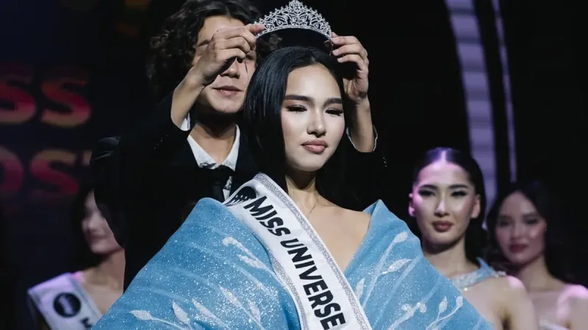 Ол және ол сперматозоидтарды жейді Актриса бойынша ХХХ іздеу