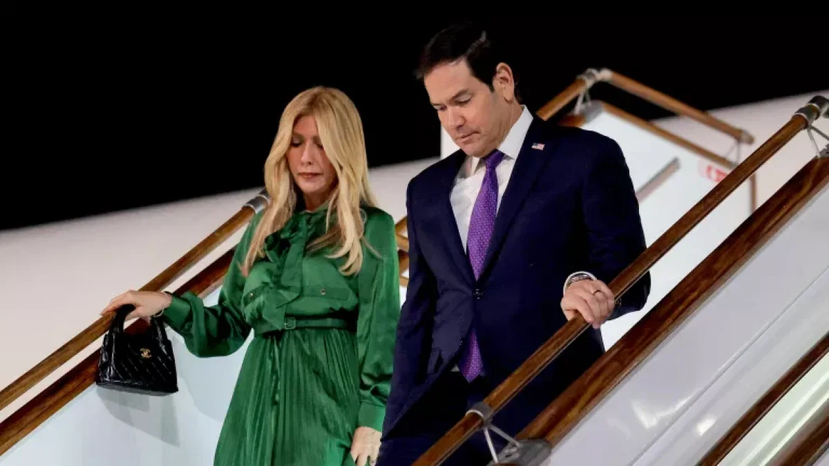 © AP Photo / Pool/Kylie Cooper