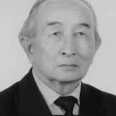 Ақын Оразақын Асқар дүниеден озды