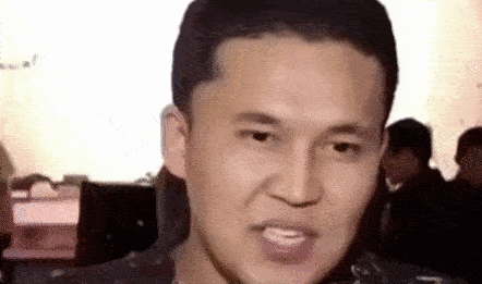 «Не айтып жүргенін білмеймін»: Керменбаев Хамитованың «абыройымды төкті» деген сөзіне жауап берді  (ВИДЕО)